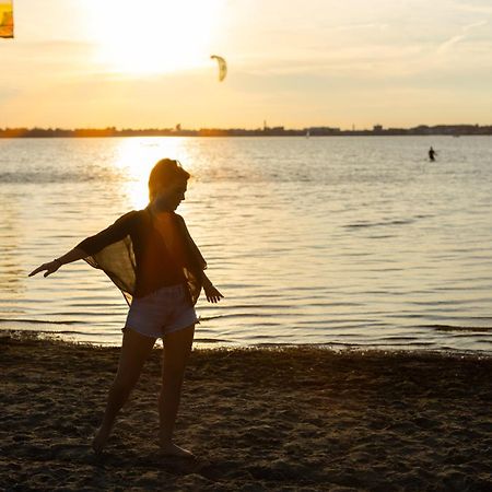 Luxe Lodge 'Bold' Nabij Bos En Veluwemeer - 4 Pers エルメロ エクステリア 写真