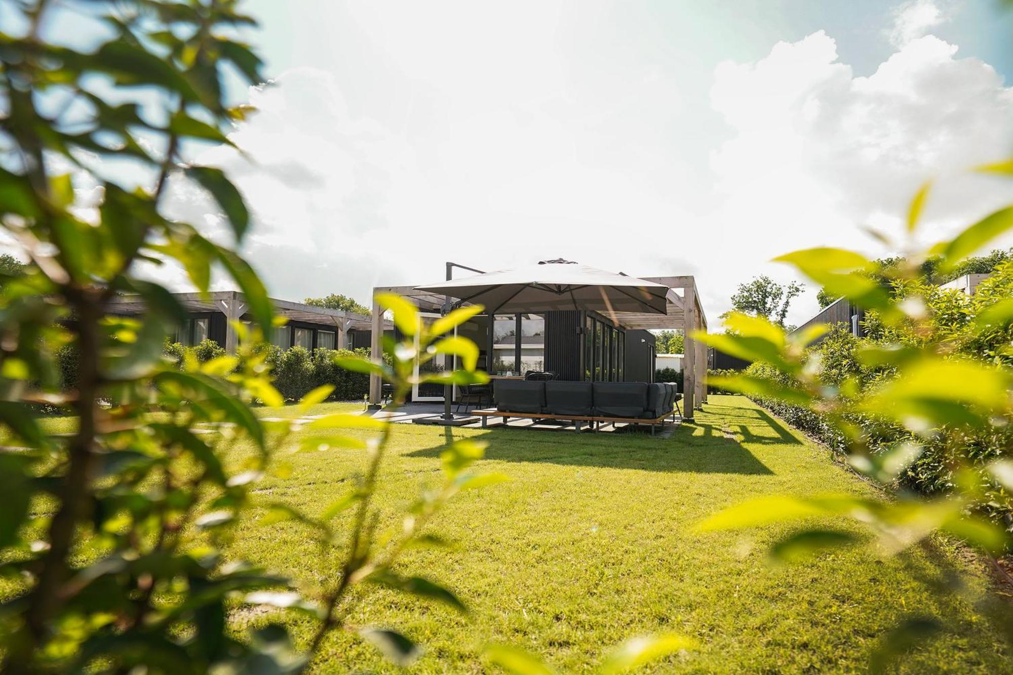 Luxe Lodge 'Bold' Nabij Bos En Veluwemeer - 4 Pers エルメロ エクステリア 写真
